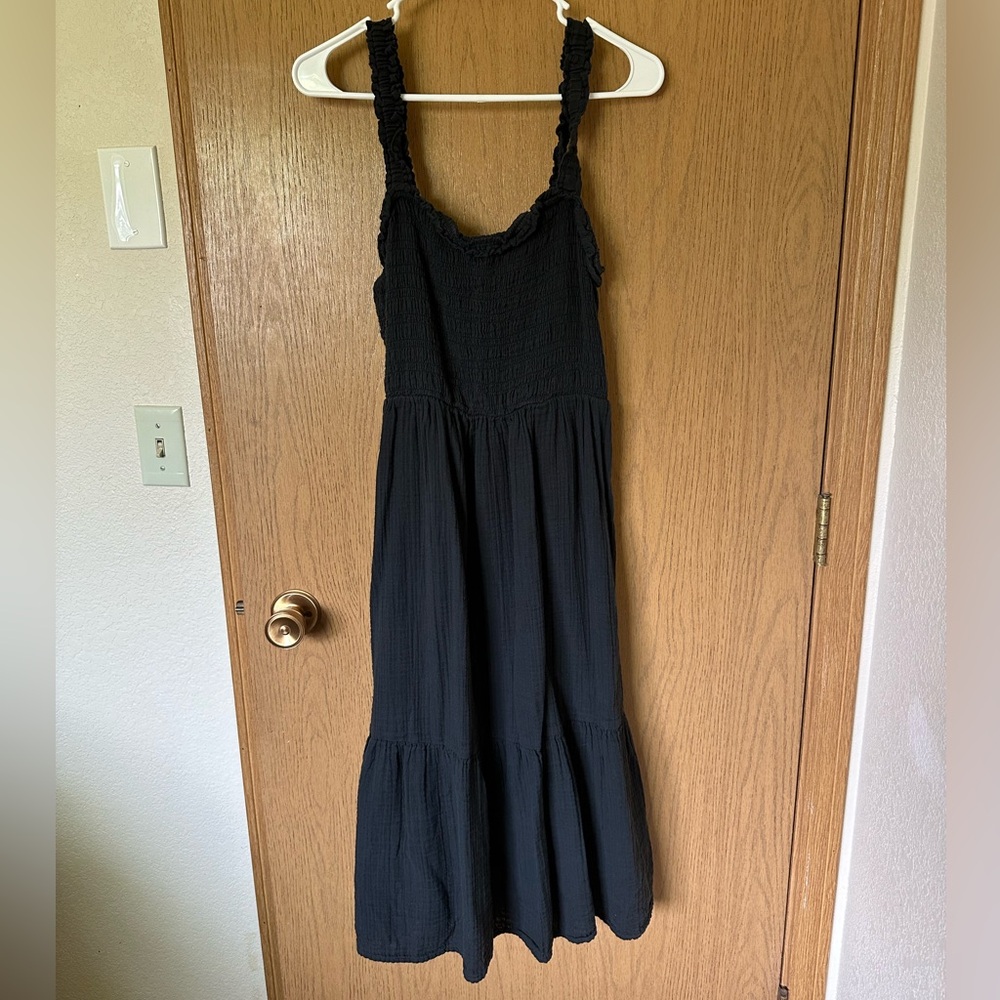 GAP Women’s Midi Sundress